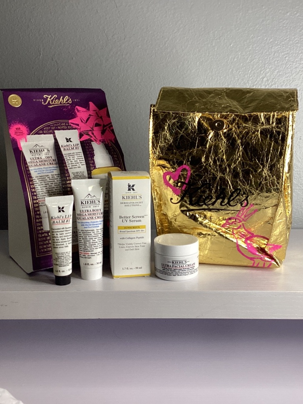 Kiehl's Winter Escape 4 Piece Skincare Set $90 Value - Picture 7 of 7